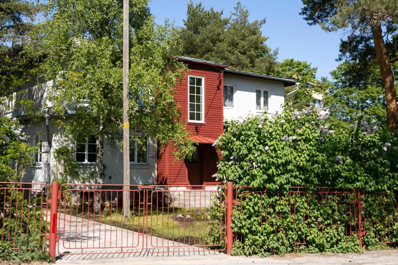 Lovely Nest In Nomme Tallinn Exterior foto