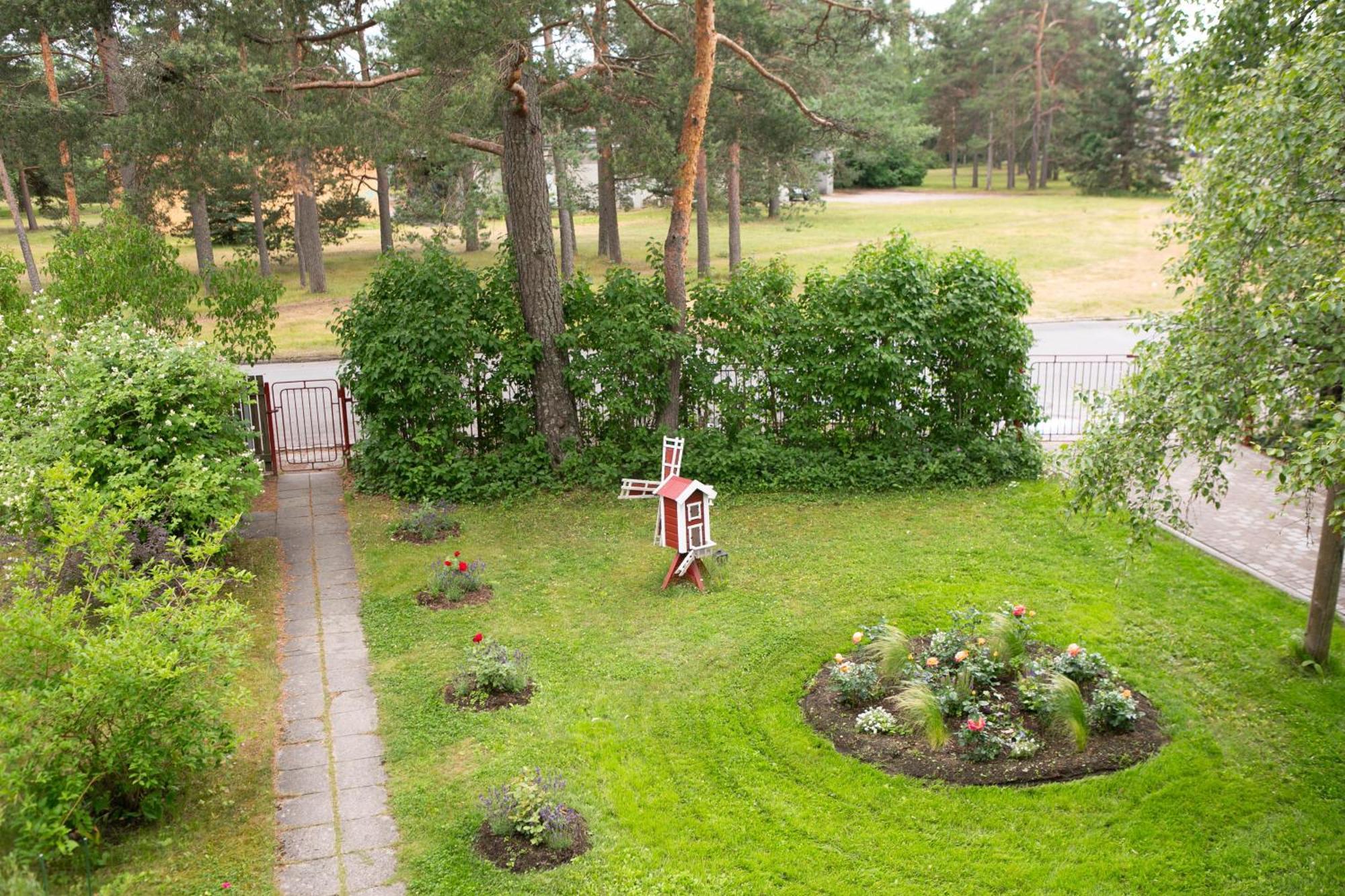 Lovely Nest In Nomme Tallinn Exterior foto